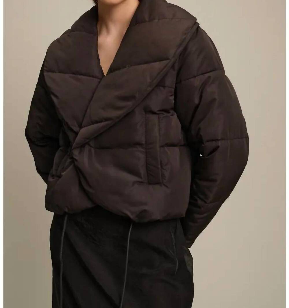 NEW DELUC gregory puffer jacket in black